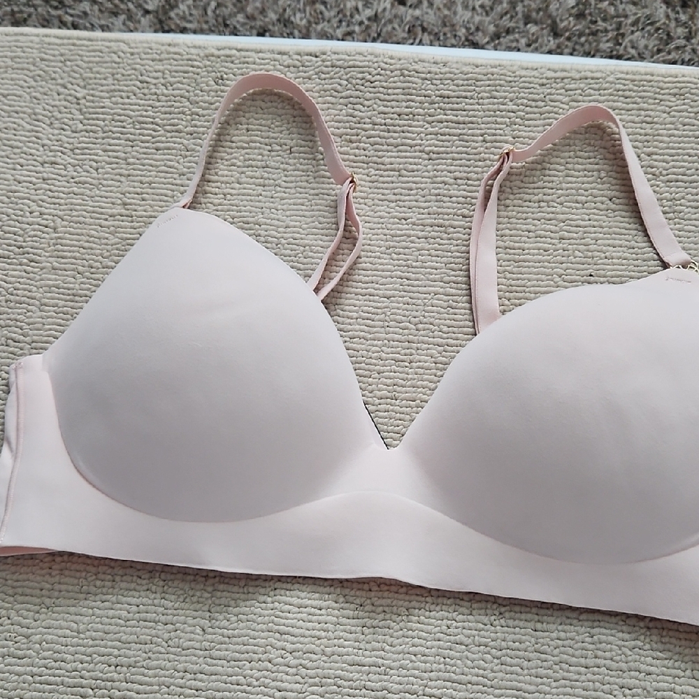 Victoria's Secret Soft Pink Bra